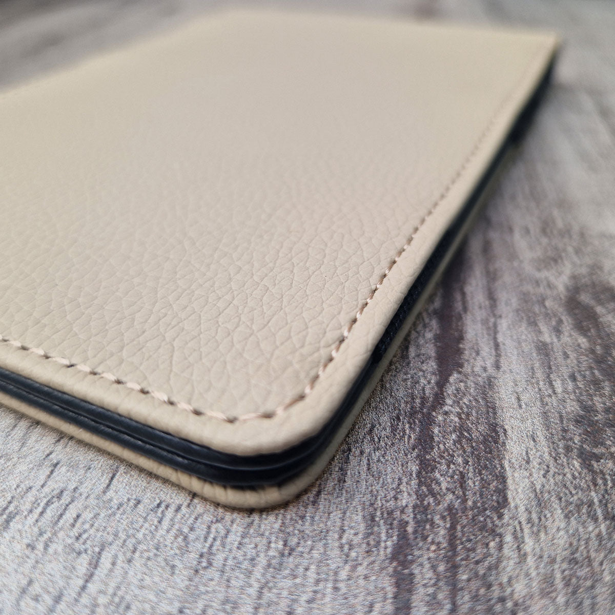 Light Brown Scorecard & Yardage Book Holder - Name Only